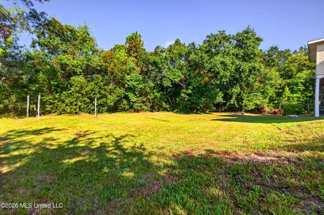 353 Market Street, Pass Christian, MS 39571
