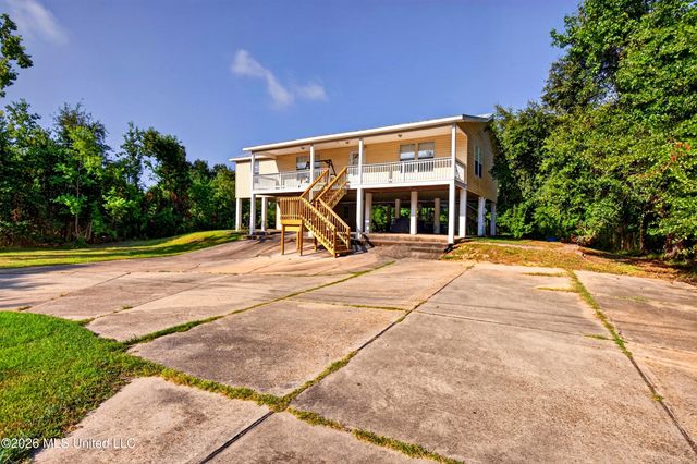 353 Market Street, Pass Christian, MS 39571