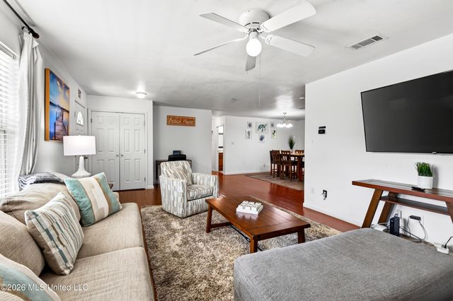 353 Market Street, Pass Christian, MS 39571