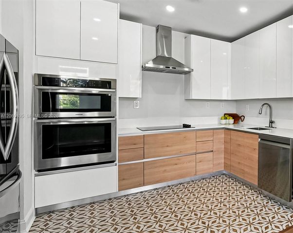 1502 Jefferson Avenue 301, Miami Beach, FL 33139