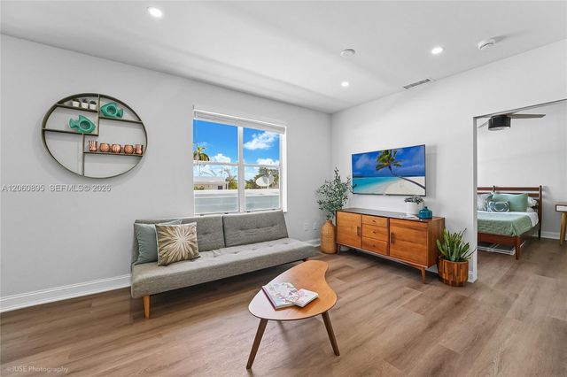 1502 Jefferson Avenue 301, Miami Beach, FL 33139