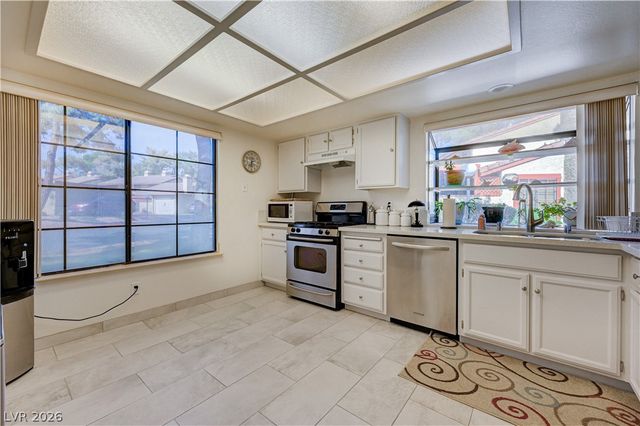 2398 Pickwick Drive, Henderson, NV 89014