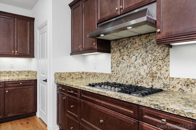 7096 Sitio Frontera, Carlsbad, CA 92009