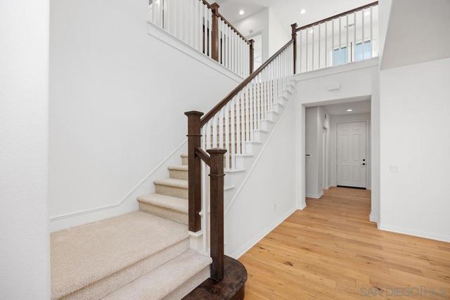 7096 Sitio Frontera, Carlsbad, CA 92009