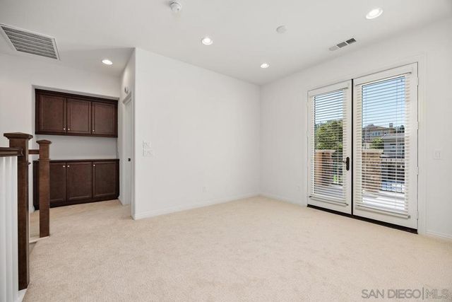 7096 Sitio Frontera, Carlsbad, CA 92009