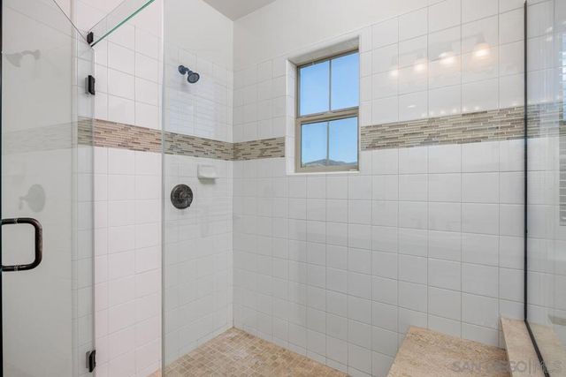 7096 Sitio Frontera, Carlsbad, CA 92009