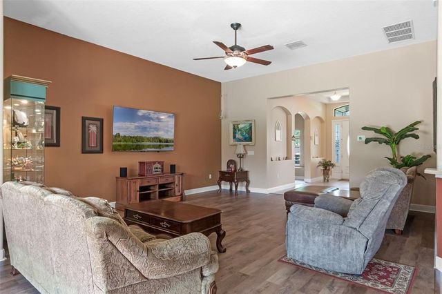 1460 PRAIRIE OAKS DRIVE, St Cloud, FL 34771