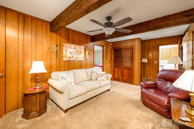 136 Roberts Avenue, Piscataway, NJ 08854