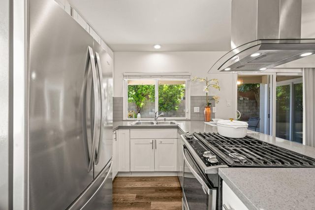6091 Heath Way, Sacramento, CA 95823