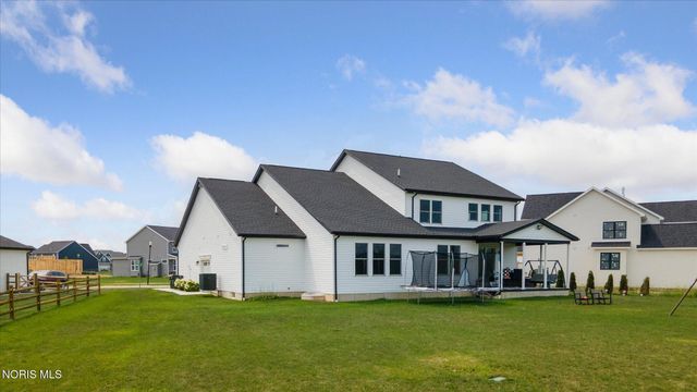 9412 Newbury Lane, Whitehouse, OH 43571