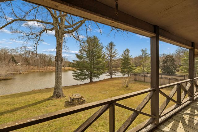 172 Littell Cir, W, Tracy City, TN 37387