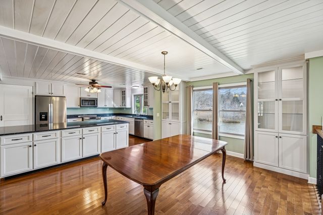 172 Littell Cir, W, Tracy City, TN 37387