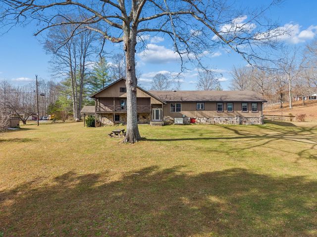 172 Littell Cir, W, Tracy City, TN 37387