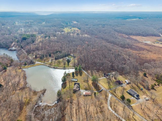 172 Littell Cir, W, Tracy City, TN 37387