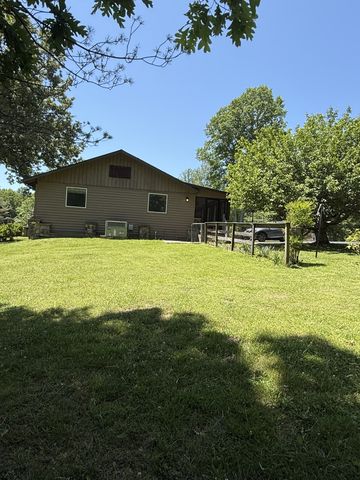 172 Littell Cir, W, Tracy City, TN 37387