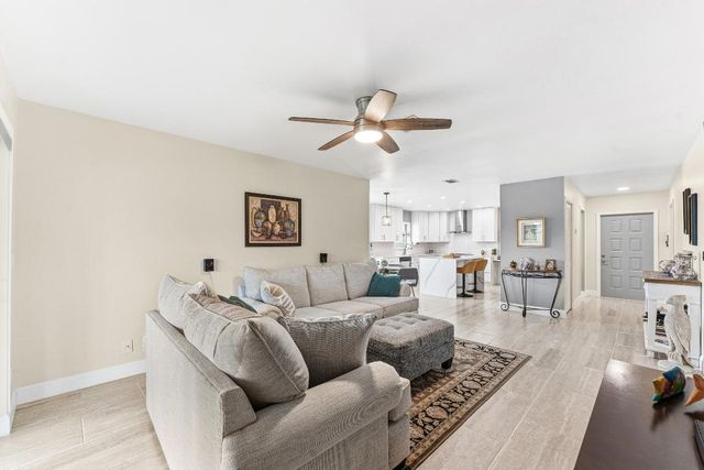 2601 NW 10th Street, Delray Beach, FL 33444