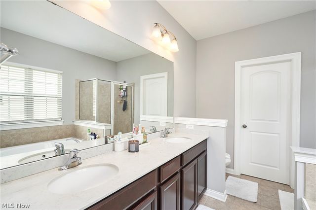 3394 Stillwood Boulevard, Stow, OH 44224