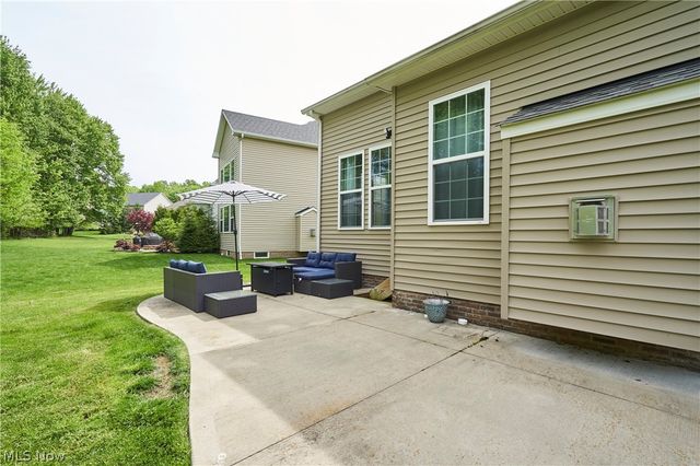 3394 Stillwood Boulevard, Stow, OH 44224