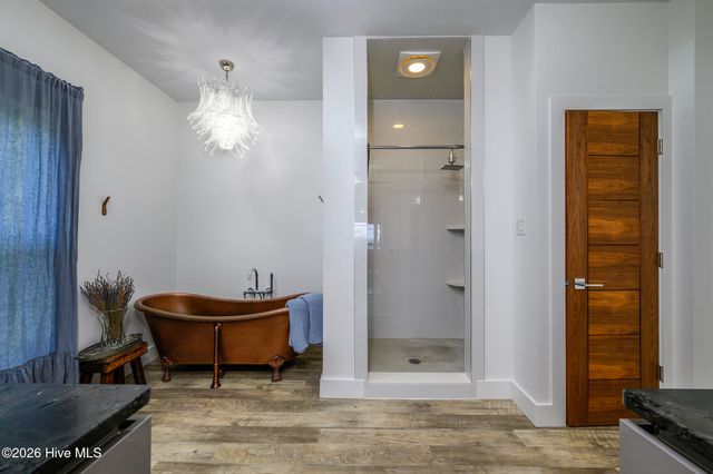 228 Drake Landing, New Bern, NC 28560