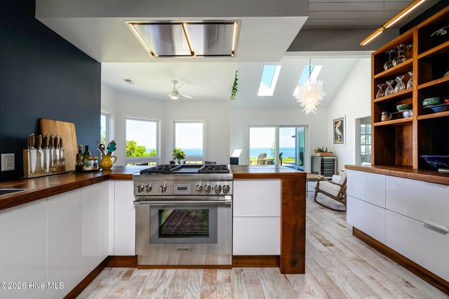 228 Drake Landing, New Bern, NC 28560