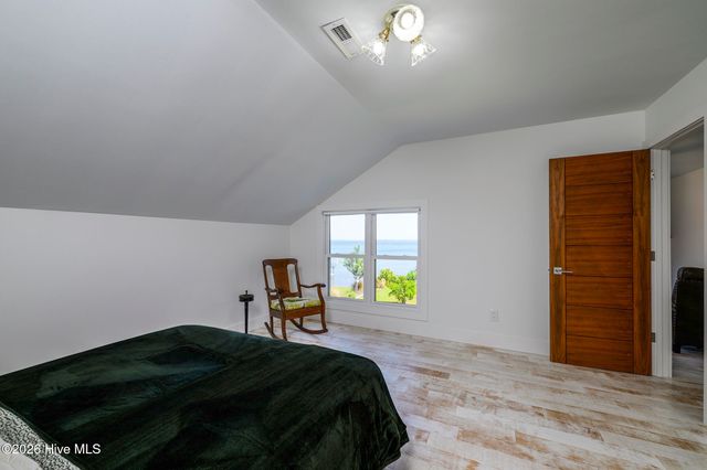 228 Drake Landing, New Bern, NC 28560