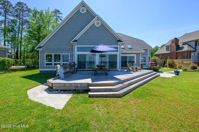 228 Drake Landing, New Bern, NC 28560