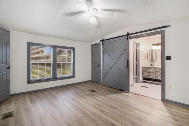 6506 N Martin Luther King Avenue, Hitchcock, TX 77563