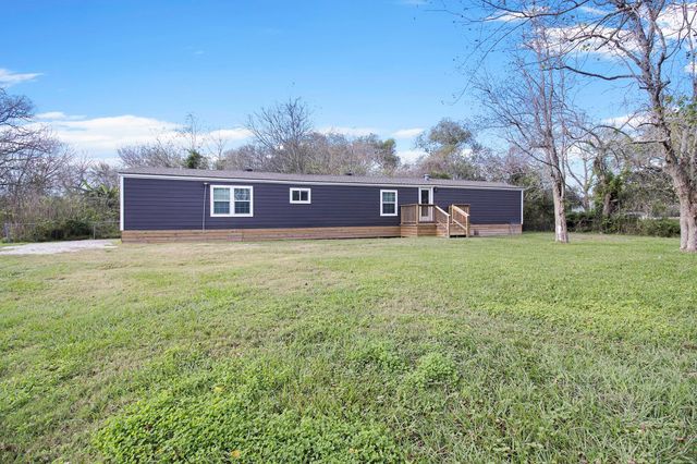6506 N Martin Luther King Avenue, Hitchcock, TX 77563