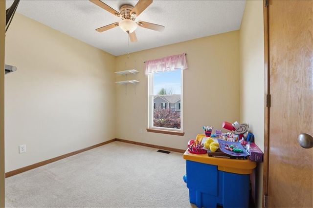 21921 Gracie Drive, Peculiar, MO 64078