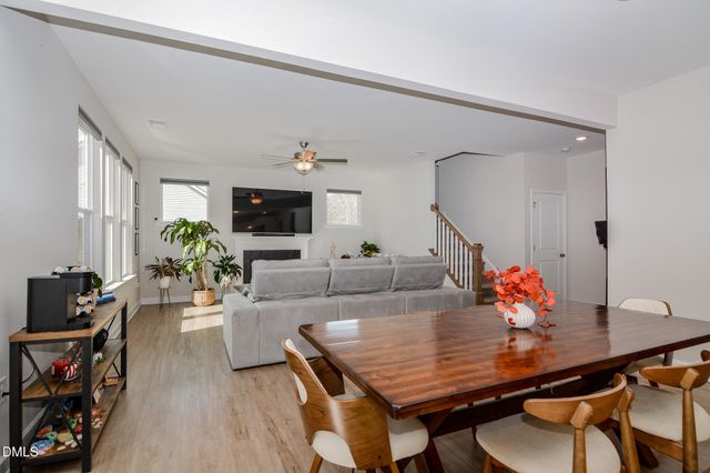 463 Badger Pass Drive, Clayton, NC 27527