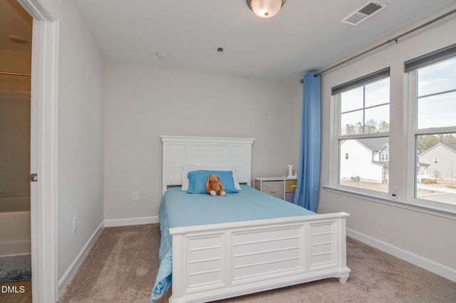 463 Badger Pass Drive, Clayton, NC 27527