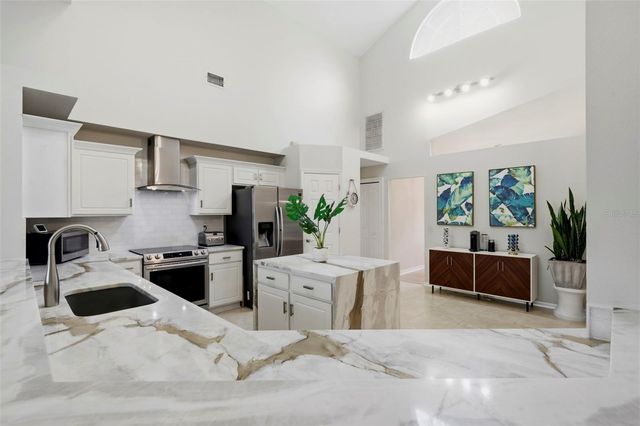 9115 BRINDLEWOOD DRIVE, Odessa, FL 33556