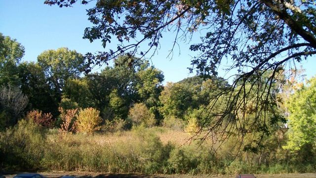 4710 58th Avenue N 106, Crystal, MN 55429