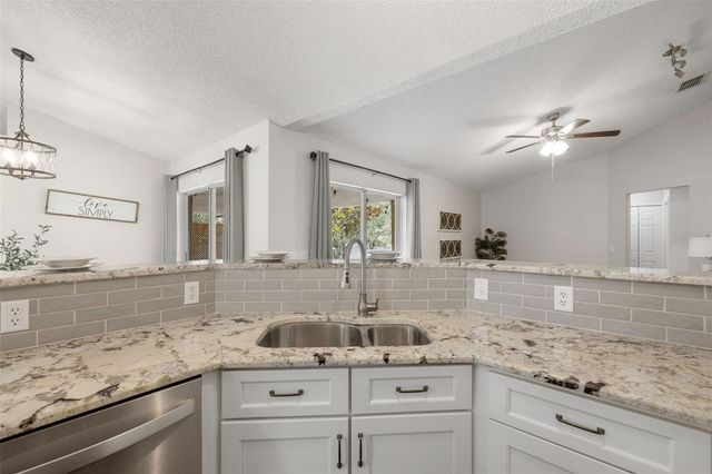 6371 SHADYDALE AVENUE, Spring Hill, FL 34609