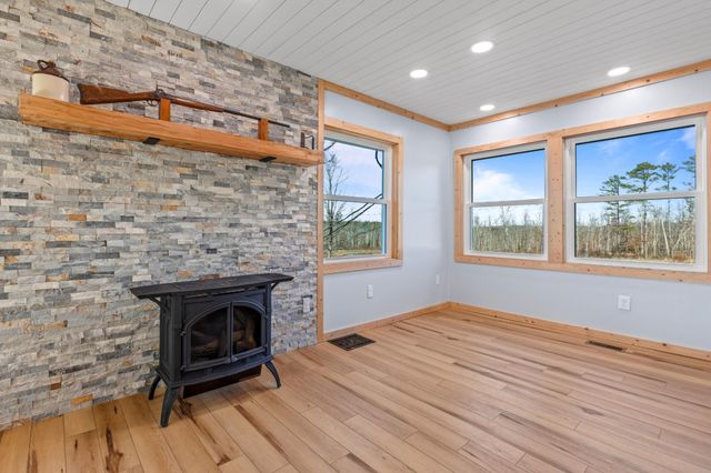 711 Lick Point Road, Sequatchie, TN 37374