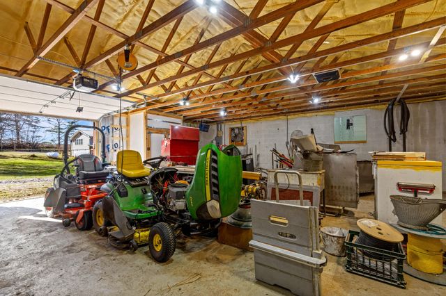 711 Lick Point Road, Sequatchie, TN 37374