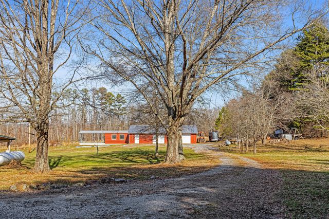 711 Lick Point Road, Sequatchie, TN 37374