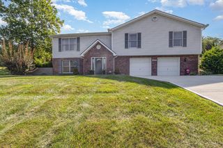 18632 Whispering Woods Drive, Lawrenceburg, IN 47025