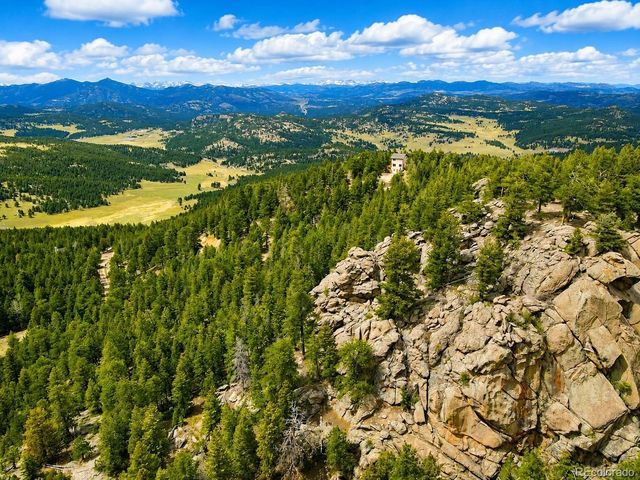 8510 Bobsled Trl, Morrison, CO 80465