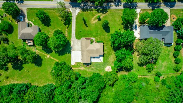 9923 Sims Harris Road, Ooltewah, TN 37363