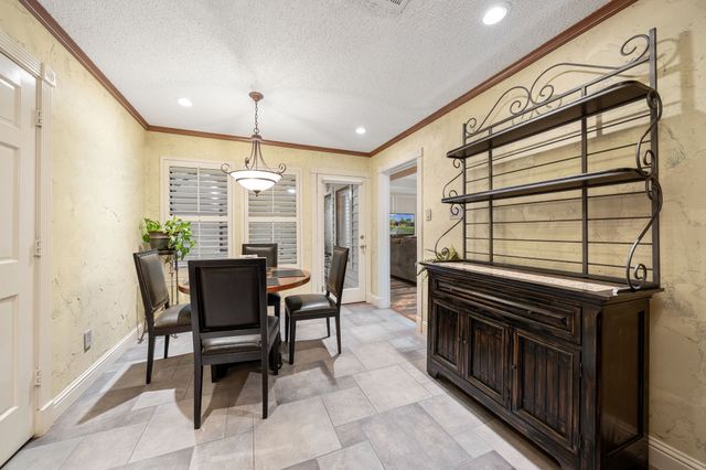 1110 Seminary Ridge, Garland, TX 75043