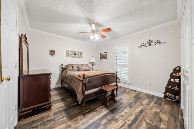 1110 Seminary Ridge, Garland, TX 75043