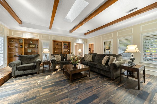 1110 Seminary Ridge, Garland, TX 75043