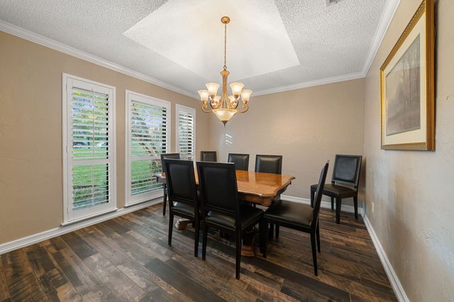 1110 Seminary Ridge, Garland, TX 75043