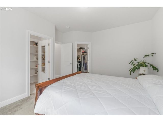 103 AVA Ct, St Helens, OR 97051