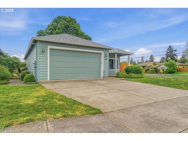 103 AVA Ct, St Helens, OR 97051