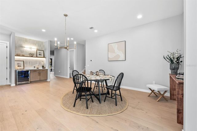 22 E STEELE STREET, Orlando, FL 32804