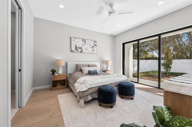 22 E STEELE STREET, Orlando, FL 32804