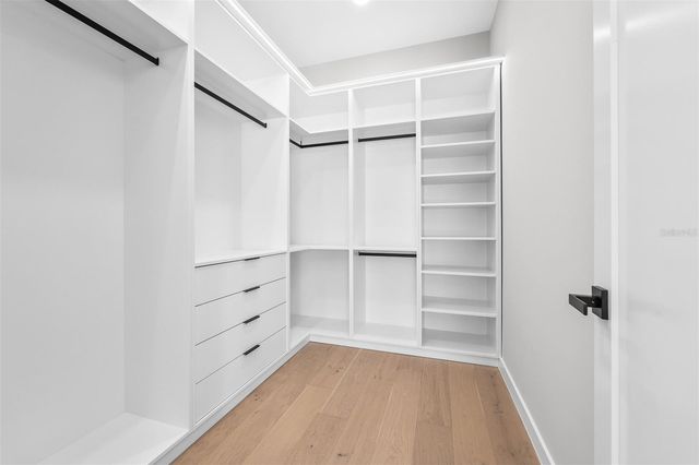 22 E STEELE STREET, Orlando, FL 32804