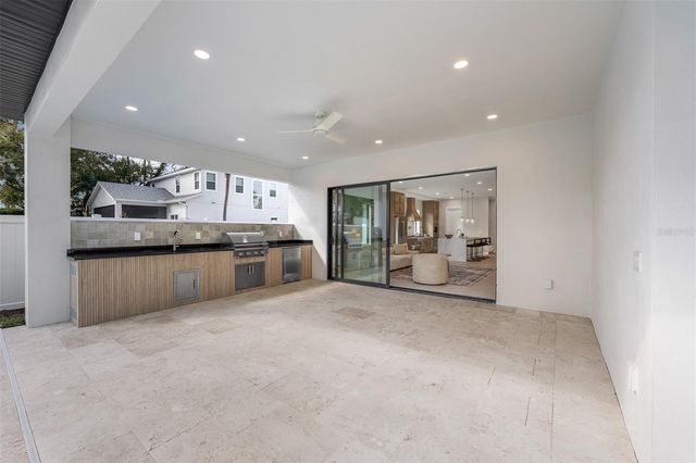 22 E STEELE STREET, Orlando, FL 32804